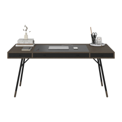 Skrivebord - M�rk eg